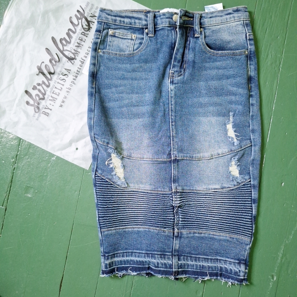 Fancy skirted xs stretchy denim skirt